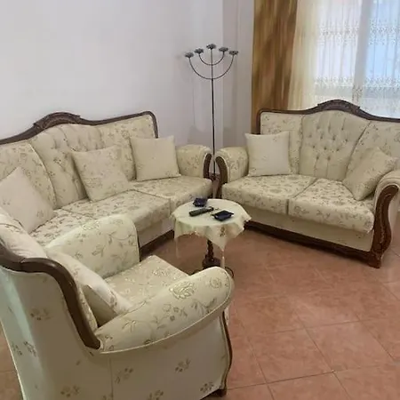 Dina House Appartement *