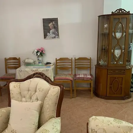 Dina House